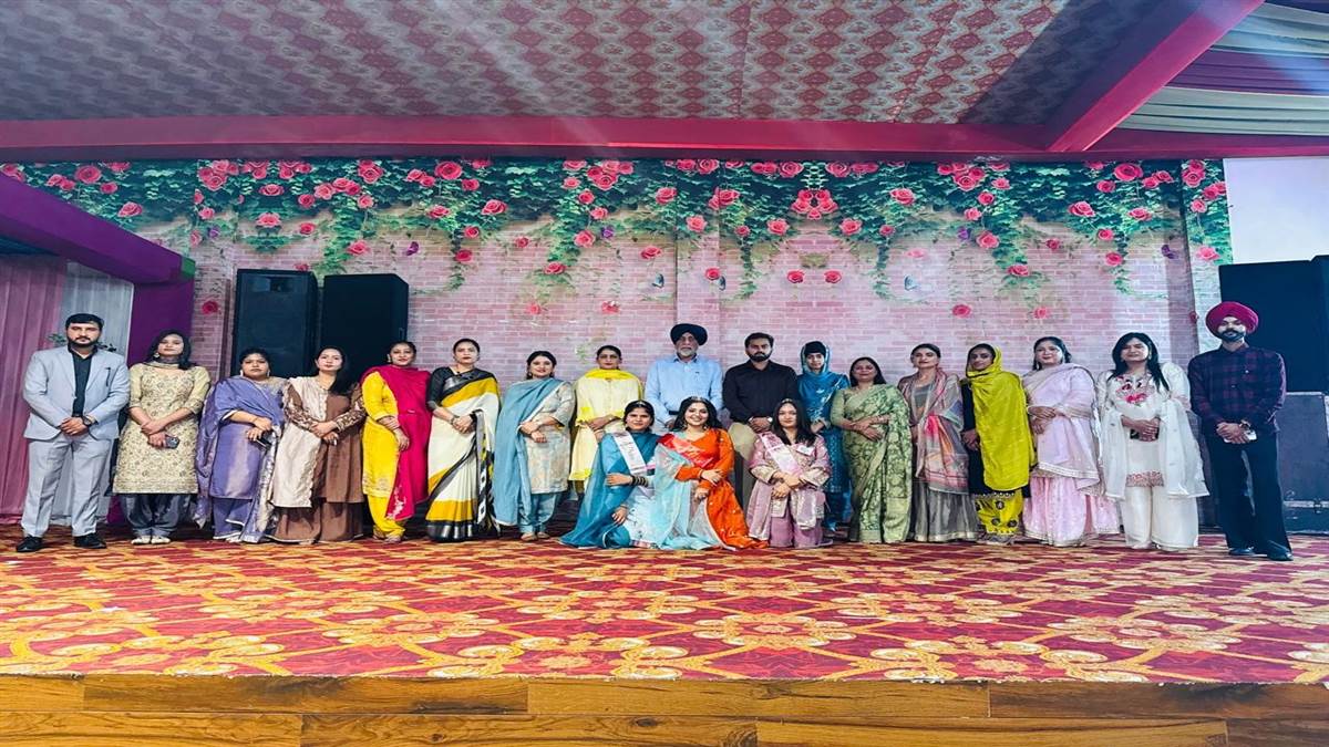 ਯੂਨੀਵਰਸਿਟੀ ਕਾਲਜ ਫੱਤੂਢੀਂਗਾ ’ਚ ਕਰਵਾਇਆ ਵਿਦਾਈ ਸਮਾਰੋਹ