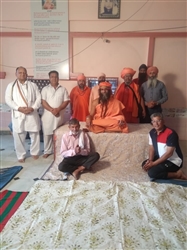 ਸੁਆਮੀ ਪੂਰਨਾਨੰਦ ਸਰਸਵਤੀ ਨੇ ਸੁਆਮੀ ਪ੍ਰਦੀਪਾ ਨੰਦ ਜੀ ਨੂੰ ਬਣਾਇਆ ਚੇਲਾ
