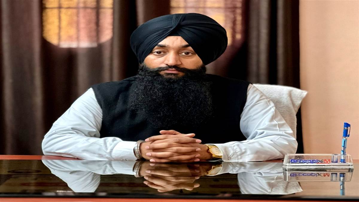 ਸ਼ੋਸ਼ਲ ਮੀਡੀਆ ‘ਤੇ ਗਿਣਤੀ ਵਾਲੇ ਸਿਮਰਨ ‘ਤੇ ਉੱਠੇ ਸਵਾਲ