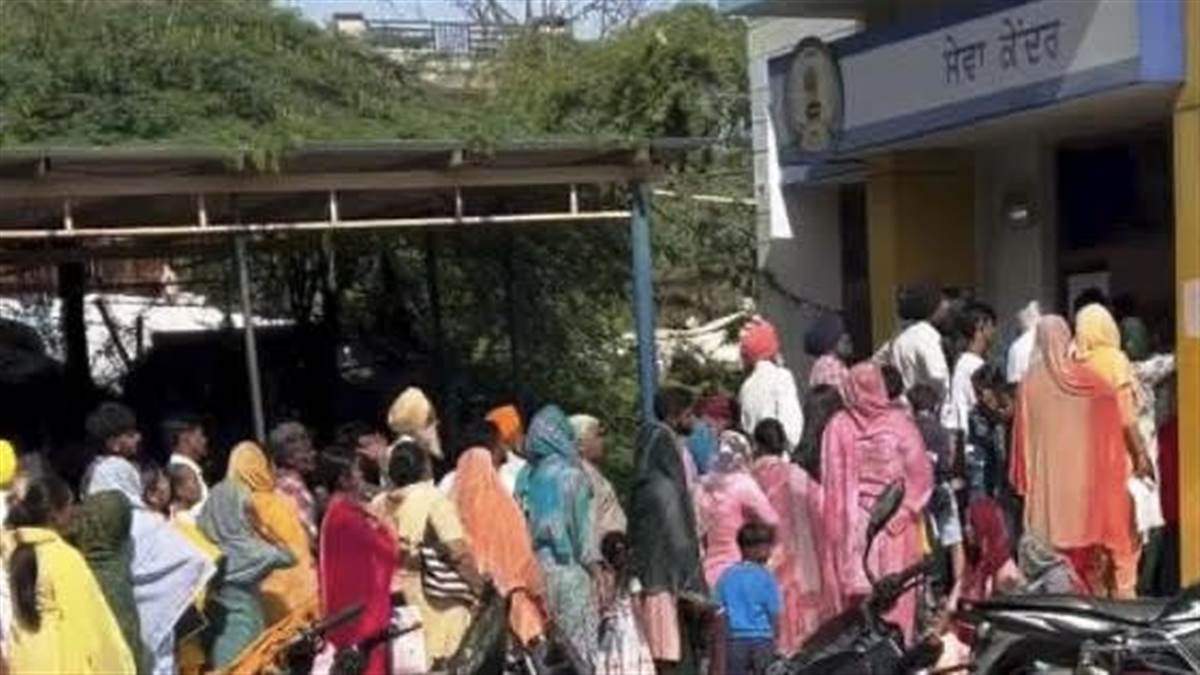 ਜਾਤੀ ਦਾ ਸਰਟੀਫ਼ਿਕੇਟ ਬਣਾਉਣ ਲਈ ਸੇਵਾ ਕੇਂਦਰਾਂ ’ਚ ਲੱਗੀਆਂ ਕਤਾਰਾਂ