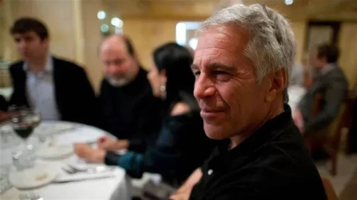 ਅਨਿਲ ਅੰਬਾਨੀ ਦਾ ਐਪਸਟੀਨ ਕੁਨੈਕਸ਼ਨ: ਅਮਰੀਕੀ ਰੱਖਿਆ ਸੌਦਿਆਂ ਲਈ ਮੰਗੀ ਸੀ ਗੁਪਤ ਮਦਦ, ਸੈਂਕੜੇ ਮੈਸੇਜ ਆਏ ਸਾਹਮਣੇ !