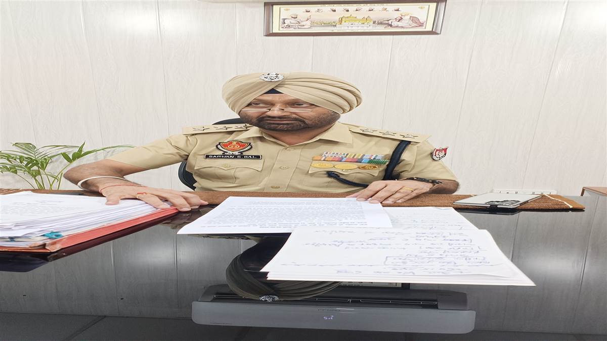 ਲੁੱਟ-ਖੋਹ ਕਰਨ ਵਾਲਾ ਤਸਕਰ ਨਸ਼ੀਲੇ ਪਦਾਰਥਾਂ ਤੇ ਕੰਡੇ ਸਮੇਤ ਕਾਬੂ