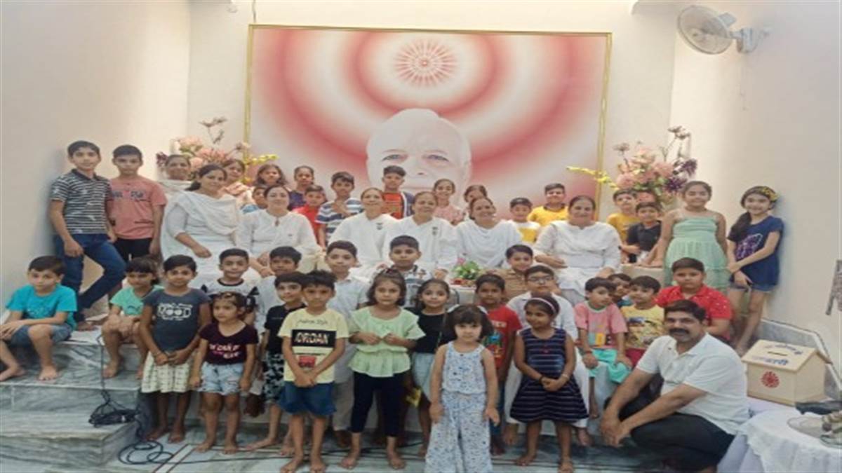 Summer camp for children at Brahma Kumari Ashram concludes