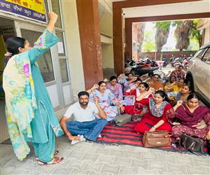 2500 ਆਯੁਸ਼ਮਾਨ ਆਰੋਗਿਆ ਕੇਂਦਰਾਂ ਦੀਆਂ ਡਿਸਪੈਂਸਰੀਆਂ ਬੰਦ, ਕਮਿਊਨਟੀ ਹੈਲਥ ਅਫ਼ਸਰਾਂ ਦੀ ਮੁਕੰਮਲ ਹੜਤਾਲ ਸ਼ੁਰੂ
