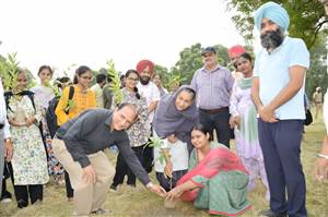 ‘ਇੰਡਕਸ਼ਨ ਪ੍ਰੋਗਰਾਮ’ ਦੌਰਾਨ ‘ਰੁੱਖ ਲਗਾਉਣ ਦੀ ਮੁਹਿੰਮ’ ਦਾ ਆਗ਼ਾਜ਼