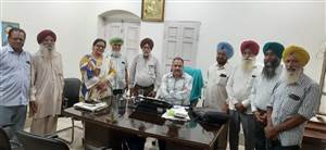 ਪੈਨਸ਼ਨਰਾਂ ਦਾ ਵਫਦ ਸੀਨੀਅਰ ਕਾਰਜਕਾਰੀ ਇੰਜੀਨੀਅਰ ਨੂੰ ਮਿਲਿਆ