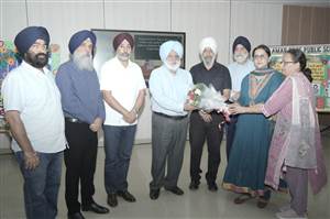ਪੇਸ਼ਕਾਰੀਆਂ ਰਾਹੀਂ ਦੱਸੀ ਅਧਿਆਪਕ ਦਿਵਸ ਦੀ ਮਹੱਤਤਾ