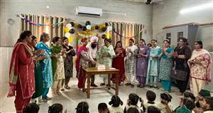 ਦਸਮੇਸ਼ ਗਲੋਰੀਅਸ ਪਬਲਿਕ ਸਕੂਲ ’ਚ ਅਧਿਆਪਕ ਦਿਵਸ ਮਨਾਇਆ