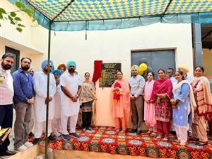 ਘੱਲ ਕਲਾਂ ਕੋਆਪ੍ਰੇਟਿਵ ਸੁਸਾਇਟੀ ਨੂੰ ਮਿਲੀ ਨਵੀਂ ਇਮਾਰਤ ਦੀ ਸੌਗਾਤ