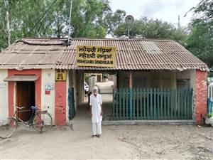 ਇਤਿਹਾਸਕ ਰੇਲਵੇ ਸਟੇਸ਼ਨ ਸਹੂਲਤਾਂ ਤੋਂ ਸੱਖਣਾ