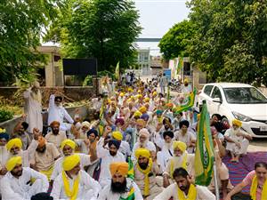 ਪੱਕੇ ਮੋਰਚਿਆਂ ਤੋਂ ਬਾਅਦ ਸਰਕਾਰੀ ਅਦਾਰਿਆਂ ਦੇ ਘਿਰਾਓ ਵੱਲ ਵਧੇ ਕਿਸਾਨ