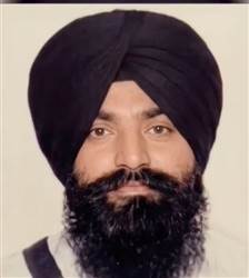 ਸ੍ਰੀ ਦਰਬਾਰ ਸਾਹਿਬ 'ਚ ਲਗਾਤਾਰ ਦੋ ਦਿਨ ਬੇਅਦਬੀ ਦੀ ਕੋਸ਼ਿਸ਼, ਗੁਟਕਾ ਸਾਹਿਬ ਦੇ ਫਟੇ ਅੰਗਾਂ 'ਤੇ ਲਿਖੀ ਇਤਰਾਜ਼ਯੋਗ ਸ਼ਬਦਾਵਲੀ; ਪੁਲਿਸ ਦੀ ਢਿੱਲ 'ਤੇ ਉੱਠੇ ਸਵਾਲ