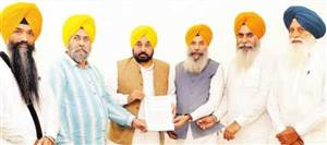 ਮੁੱਖ ਮੰਤਰੀ ਨਾਲ ਮੁਲਾਕਾਤ ਕਰਨ ਵਾਲੀਆਂ ਸ਼ਖ਼ਸੀਅਤਾਂ ’ਤੇ ਜਥੇਦਾਰ ਵੱਲੋਂ ਜਲਦ ਹੋ ਸਕਦੀ ਕਾਰਵਾਈ