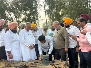 ਰਮਨ ਬਹਿਲ ਨੇ ਦਾਣਾ ਮੰਡੀ ਕਾਲਾ ਨੰਗਲ, ਭਾਗੋਕਾਵਾਂ ਅਤੇ ਗਜਨੀਪੁਰ ਦਾ ਦੌਰਾ ਕਰਕੇ ਖ਼ਰੀਦ ਪ੍ਰਬੰਧਾਂ ਦਾ ਲਿਆ ਜਾਇਜ਼ਾ