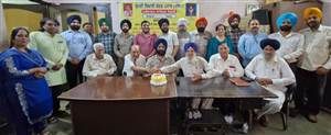 ਲਿਖਾਰੀ ਬੋਰਡ ਨੇ ਸ਼ਾਇਰਾਨਾ ਅੰਦਾਜ਼ ’ਚ ਮਨਾਇਆ ਅਵਤਾਰ ਕੌਰ ਦਾ ਜਨਮ ਦਿਨ