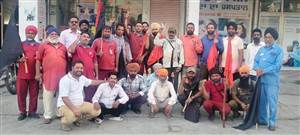 ਗੈਸ ਏਜੰਸੀ ਵਰਕਰ ਯੂਨੀਅਨ ਇਫਟੂ ਵੱਲੋਂ ਧਰਨਾ ਜਾਰੀ