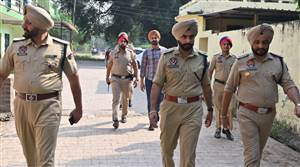 ਨਸ਼ਿਆਂ ਵਿਰੁੱਧ ਮੁਹਿੰਮ ਤਹਿਤ ਰੂਪਨਗਰ ਪੁਲਿਸ ਵੱਲੋਂ ਪਿੰਡ ਬਹਿਰਾਮਪੁਰ ’ਚ ਕਾਸੋ ਆਪਰੇਸ਼ਨ ਚਲਾਇਆ