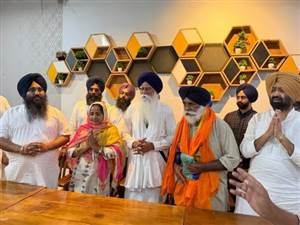 ਅੰਮ੍ਰਿਤਪਾਲ ਸਿੰਘ ਦੇ ਪਿਤਾ ਤਰਸੇਮ ਸਿੰਘ ਨੇ ਚੁੱਕੇ ਸਵਾਲ, ਕਿਹਾ- ਤਿੰਨ ਸਰਕਾਰਾਂ ਆਉਣ ਦੇ ਬਾਵਜੂਦ ਨਹੀਂ ਮਿਲਿਆ ਨਿਆਂ