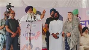 ਪੰਜਾਬ ਸਰਕਾਰ ਹੁਣ ਦਿੱਲੀ ਤੋਂ ਚੱਲਦੀ ਹੈ, ਕਾਨੂੰਨ-ਵਿਵਸਥਾ ਨੂੰ ਲੈ ਕੇ ਬਾਦਲ ਦਾ ਸਰਕਾਰ 'ਤੇ ਤਿੱਖਾ ਹਮਲਾ