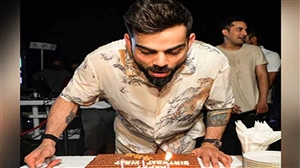 Happy Birthday Virat Kohli : ਕਿੰਗ ਕੋਹਲੀ ਦੇ ਜਨਮਦਿਨ 'ਤੇ ਦੇਖੋ 5 ਸਭ ਤੋਂ ਸ਼ਾਨਦਾਰ ਪਾਰੀਆਂ, ਪੜ੍ਹੋ ਸੋਸ਼ਲ ਮੀਡੀਆ ਰਿਐਕਸ਼ਨ