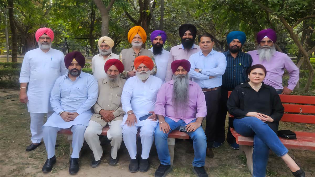 ਪੰਜਾਬ ਸਕੂਲ ਸਿੱਖਿਆ ਬੋਰਡ ਕਰਮਚਾਰੀ ਐਸੋਸੀਏਸ਼ਨ ਵੱਲੋਂ ਰਿਟਾਇਰੀ ਅਤੇ ਅਨੁਸੂਚਿਤ ਜਾਤੀ ਜਥੇਬੰਦੀਆਂ ਨਾਲ ਵਿਸ਼ੇਸ਼ ਬੈਠਕ