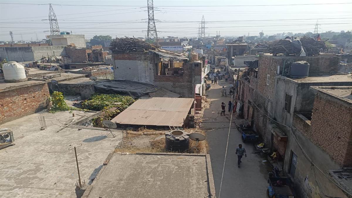 ਸੀਐੱਮ ਕੋਲ ਪੁੱਜਾ ਮੁੱਦਾ ਅੰਬੇਡਕਰ ਨਗਰ ਦਾ ਮੁੱਦਾ, ਖਾਲੀ ਜ਼ਮੀਨ ’ਤੇ ਬਣ ਸਕਦੇ ਨੇ ਫਲੈਟ