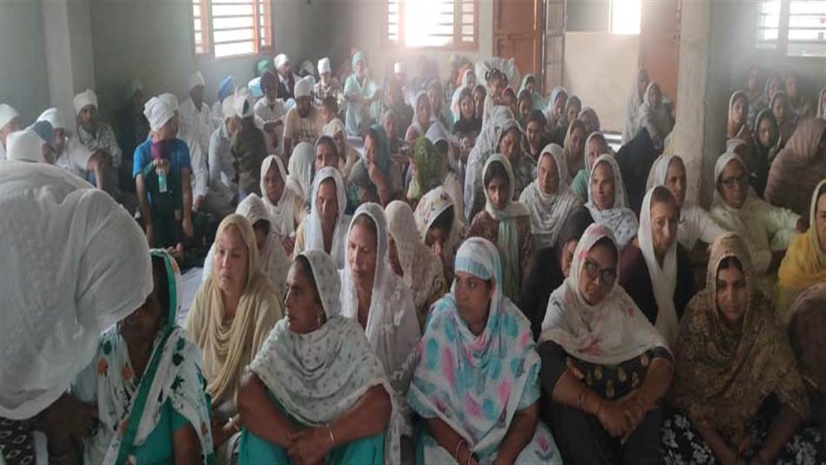 ਸਵ. ਮਾਤਾ ਰਤਨੀ ਨੂੰ ਕੀਤੀ ਸ਼ਰਧਾਂਜਲੀ ਭੇਟ