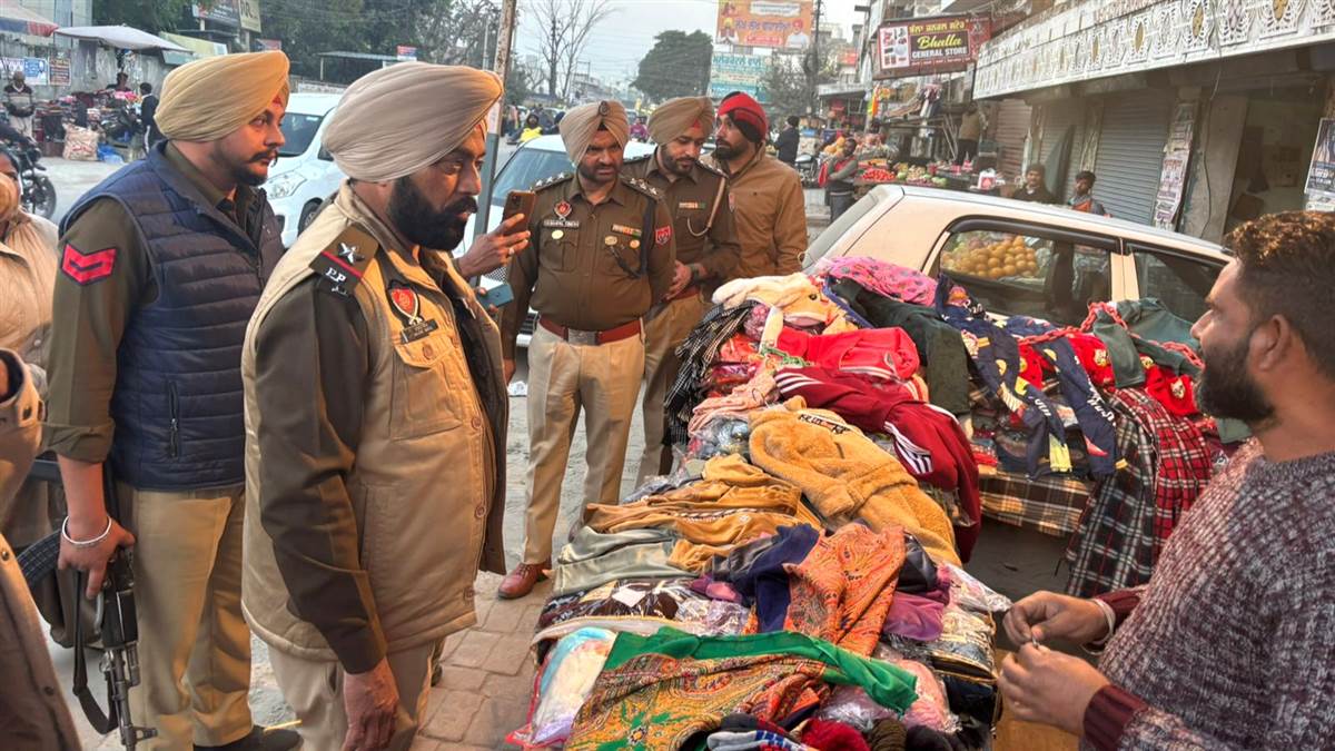 ਟ੍ਰੈਫਿਕ ਸਮੱਸਿਆ ਦੇ ਹੱਲ ਲਈ ਐਕਸ਼ਨ ਮੋਡ ’ਚ ਡੀਐੱਸਪੀ ਸੁਖਪਾਲ ਸਿੰਘ