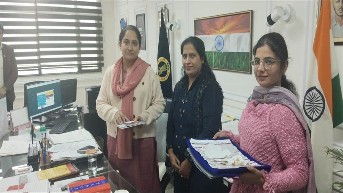 ਜ਼ਿਲ੍ਹਾ ਰੱਖਿਆ ਸੇਵਾਵਾਂ ਭਲਾਈ ਦਫ਼ਤਰ ਨੇ ਝੰਡਾ ਦਿਵਸ ਮਨਾਇਆ