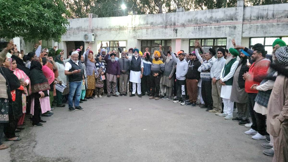 ਕਾਂਗਰਸੀ ਉਮੀਦਵਾਰਾਂ ਦੇ ਕਾਗਜ਼ ਰੱਦ ਹੋਣ ’ਤੇ ਵਿਧਾਇਕ ਖਹਿਰਾ ਨੇ ਸਰਕਾਰ ’ਤੇ ਕੱਸੇ ਤੰਝ