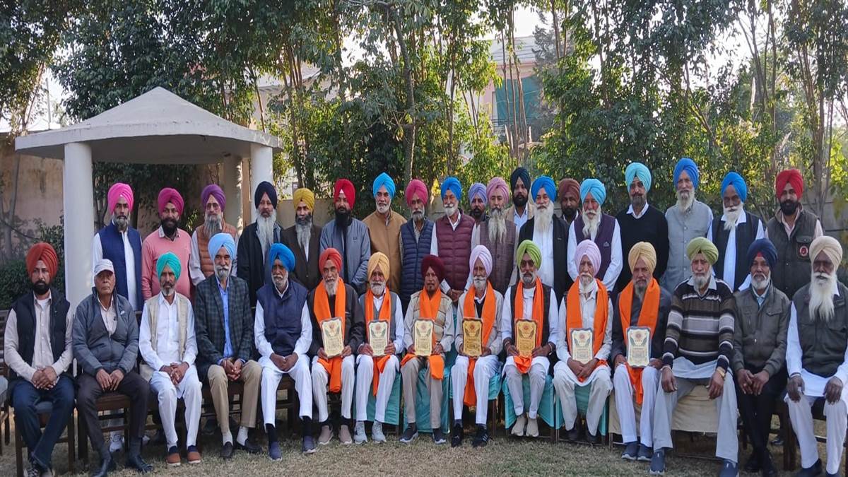 ਆਰਮੀ ਵੈਟਰਨਜ਼ ਵੈਲਫੇਅਰ ਯੂਨੀਅਨ ਵੱਲੋਂ ਸਥਾਪਨਾ ਦਿਵਸ