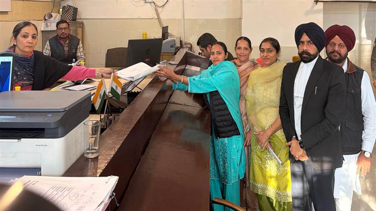 ਵੀਰਪਾਲ ਕੌਰ ਵੱਲੋਂ ਕਾਗ਼ਜ਼ ਦਖ਼ਲ