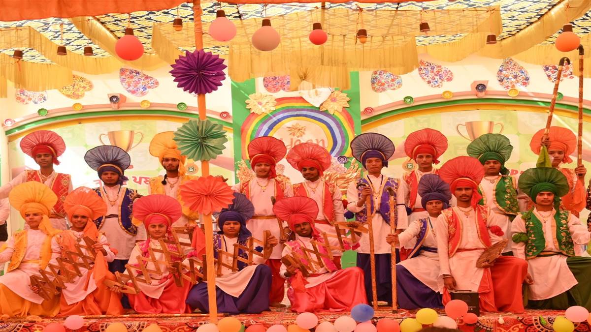 ਨਿਊ ਗ੍ਰੀਨ ਗਰੋਵ ਸਕੂਲ ਲੰਢੇਕੇ ‘ਚ ਸਾਲਾਨਾ ਸਮਾਰੋਹ ਕਰਵਾਇਆ