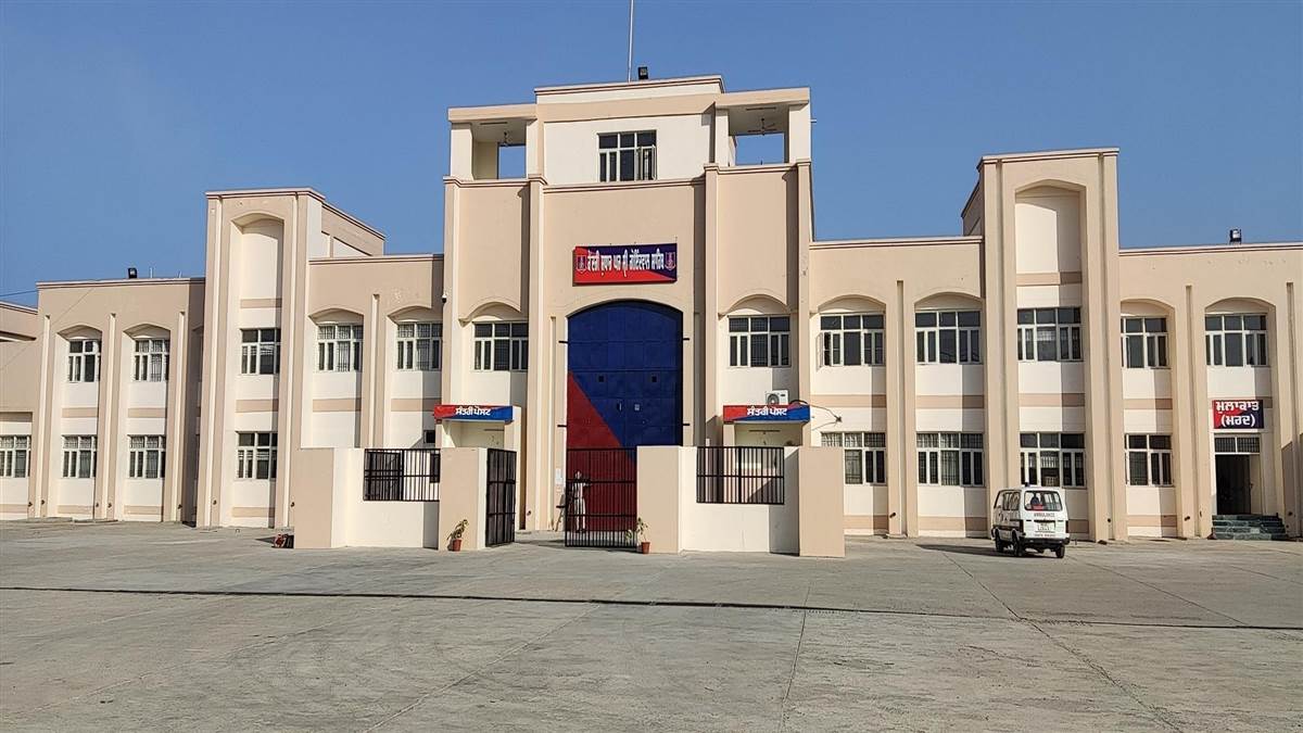 ਗੋਇੰਦਵਾਲ ਸਾਹਿਬ ਦੀ ਜੇਲ੍ਹ ’ਚੋਂ ਮਿਲੇ ਇਕ ਦਰਜਨ ਤੋਂ ਵੱਧ ਮੋਬਾਇਲ