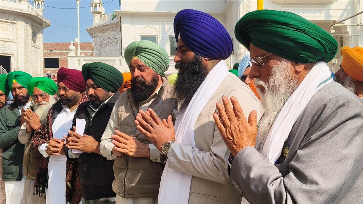 ਪੰਜਾਬ ਦੇ ਪਾਣੀਆਂ ਦੀ ਰਾਖੀ ਲਈ ਕਿਸਾਨਾਂ ਨੇ ਵਜਾਇਆ ਸੰਘਰਸ਼ ਦਾ ਬਿਗਲ; ਸ੍ਰੀ ਅਕਾਲ ਤਖ਼ਤ ਸਾਹਿਬ ਤੋਂ ਆਰ-ਪਾਰ ਦੀ ਲੜਾਈ ਦਾ ਐਲਾਨ