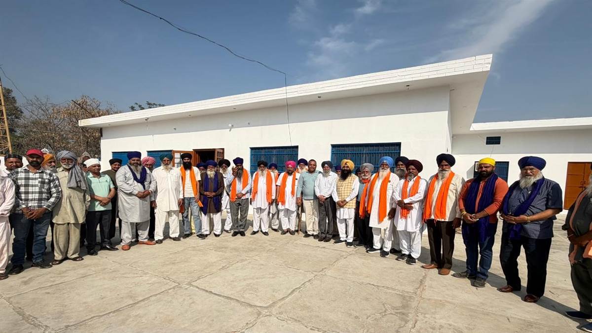 ਮਿਹਨਤੀ ਵਰਕਰਾਂ ਨੂੰ ਹਮੇਸ਼ਾ ਅਕਾਲੀ ਦਲ ਦਿੰਦਾ ਹੈ ਸਨਮਾਨ : ਲੱਖੀ