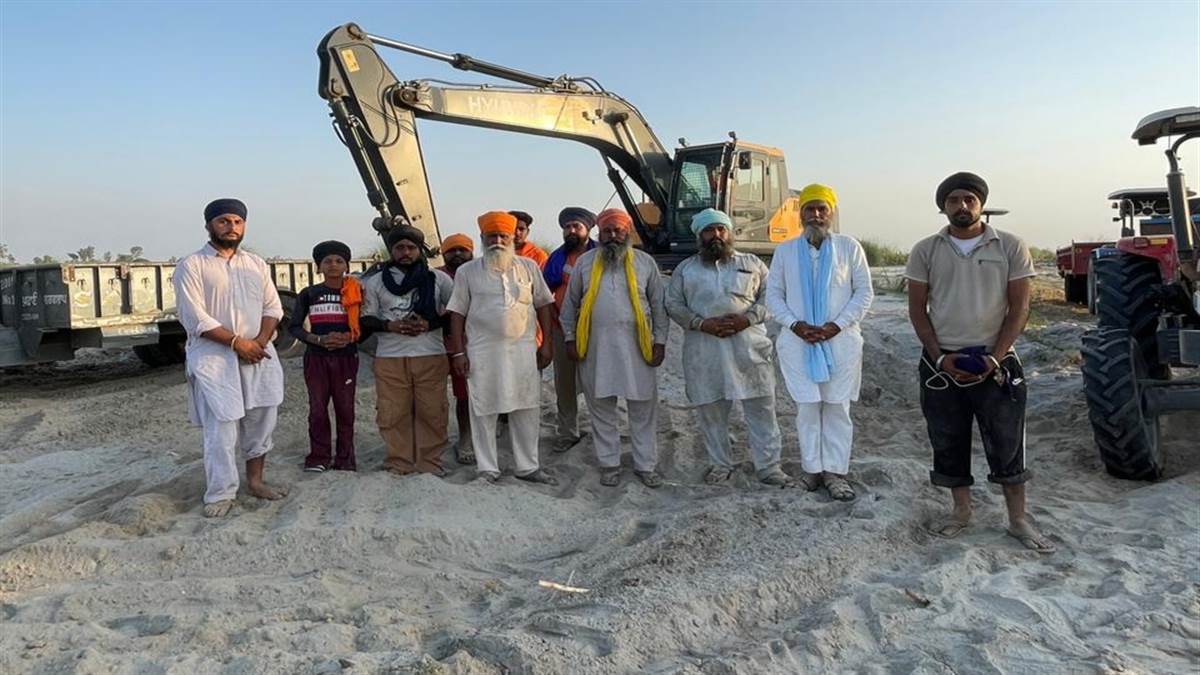 ਹੜ੍ਹ ਸੁਰੱਖਿਆ ’ਚ ਜੁਟੀ ਸੰਪਰਦਾਇ ਕਾਰ ਸੇਵਾ ਸਰਹਾਲੀ ਸਾਹਿਬ