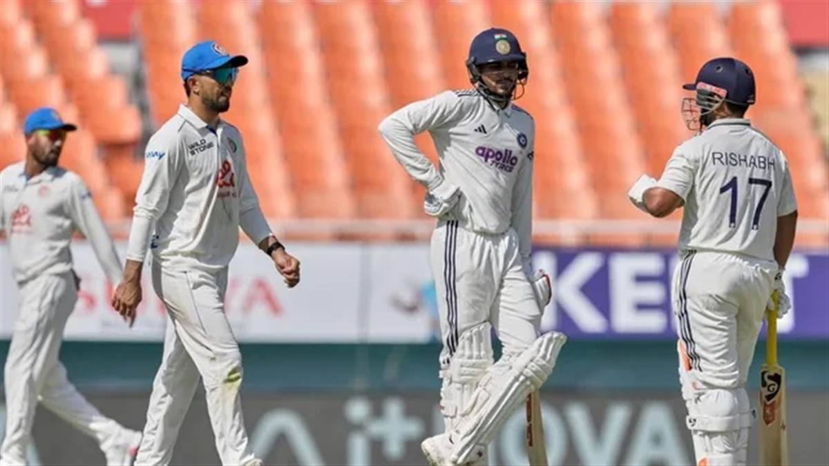 IND vs AFG Test Day 1 : ਮੁੱਲਾਂਪੁਰ 'ਚ ਟੀਮ ਇੰਡੀਆ ਦਾ ਧਮਾਕਾ! ਰਾਹੁਲ-ਗਿੱਲ ਦੇ ਸੈਂਕੜੇ ਅਤੇ ਪੰਤ-ਸਾਈ ਦੀ ਤੂਫ਼ਾਨੀ ਬੱਲੇਬਾਜ਼ੀ ਨਾਲ ਅਫ਼ਗਾਨਿਸਤਾਨ ਬੈਕਫੁੱਟ 'ਤੇ