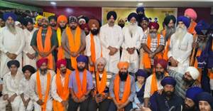 Ludhiana News : ਬੈਂਸ ਭਰਾ ਸਾਥੀਆਂ ਸਣੇ ਅਕਾਲੀ ਦਲ 'ਵਾਰਿਸ ਪੰਜਾਬ ਦੇ' ਵਿੱਚ ਸ਼ਾਮਲ, ਲੀਡਰਸ਼ਿਪ ਵੱਲੋਂ ਸਵਾਗਤ