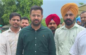 31 ਕਰੋੜ ਦੇ ਸੀਵਰੇਜ ਪ੍ਰੋਜੈਕਟ ਨੇ ਲੋਕਾਂ ਦਾ ਜੀਣਾ ਕੀਤਾ ਦੁੱਭਰ