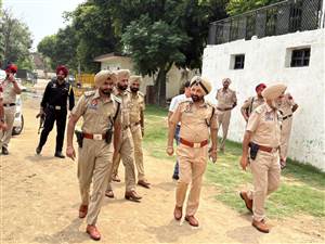 ਡੀਆਈਜੀ ਕਮਾਂਡੋ ਨੇ ਲਿਆ ਸੁਰੱਖਿਆ ਪ੍ਰਬੰਧਾਂ ਦਾ ਜਾਇਜ਼ਾ