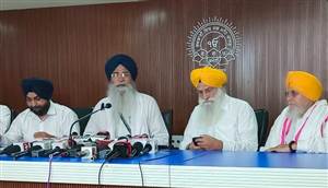 ਗੁਰਬਾਣੀ ਦੇ ਲਾਈਵ ਪ੍ਰਸਾਰਣ 'ਤੇ ਨਵਾਂ ਵਿਵਾਦ: SGPC ਨੇ GTC ਚੈਨਲ ਨੂੰ ਭੇਜਿਆ ਲੀਗਲ ਨੋਟਿਸ, ਤੁਰੰਤ ਬੰਦ ਕਰਨ ਦੀ ਦਿੱਤੀ ਚਿਤਾਵਨੀ