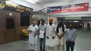 Mansa News: ਗਿੱਧਾ ਕੋਚ ਪਾਲ ਸਿੰਘ ਸਮਾਓਂ ਨੇ ਦਿੱਤਾ ਵਿਵਾਦਿਤ ਬਿਆਨ, ਸਿੱਧੂ ਮੂਸੇਵਾਲਾ ਦੀ ਮਾਤਾ ਚਰਨ ਕੌਰ ਦੀ ਮਾਤਾ ਗੁਜਰ ਕੌਰ ਜੀ ਨਾਲ ਕੀਤੀ ਤੁਲਨਾ; ਕਾਰਵਾਈ ਦੀ ਮੰਗ
