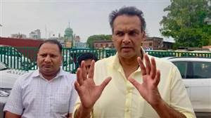 ਬੱਸ ਸਟੈਂਡ ਨੇੜੇ ਪਾਰਕਿੰਗ ਨੂੰ ਲੈ ਕੇ ਲੋਕ ਪਰੇਸ਼ਾਨ, ਬਿਨਾਂ ਚਿਤਾਵਨੀ ਚਾਲਾਨ ਕੱਟੇ ਜਾਣ 'ਤੇ ਉੱਠੇ ਸਵਾਲ; ਪ੍ਰਸ਼ਾਸਨ ਪਹਿਲਾਂ ਚਲਾਏ ਜਾਗਰੂਕਤਾ ਮੁਹਿੰਮ