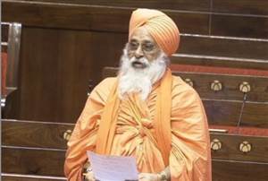 ਦਰਿਆ ਇਕੱਲਾ ਨਹੀਂ ਮਰਦਾ, ਸਗੋਂ ਉਸ ਨਾਲ ਕੁਦਰਤ ਦਾ ਪੂਰਾ ਤਾਣਾ-ਬਾਣਾ ਹੀ ਹੋ ਜਾਂਦੈ ਖ਼ਤਮ : ਸੰਤ ਸੀਚੇਵਾਲ ਨੇ ਚੁੱਕਿਆ ਦਰਿਆਵਾਂ ਦੀ ਰਾਖੀ ਦਾ ਮੁੱਦਾ