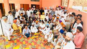 ਸਾਬਕਾ ਸਰਪੰਚ ਸਮੇਤ 60 ਪਰਿਵਾਰ ਕਾਂਗਰਸ ’ਚ ਹੋਏ ਸ਼ਾਮਲ : ਨਾਗਰਾ