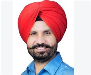 ਰਾਜਾ ਵੜਿੰਗ ਨੇ ‘ਆਪ’ ਦੀ ਫ਼ਰਜ਼ੀ ‘ਸਿੱਖਿਆ ਕ੍ਰਾਂਤੀ’ ਦੀ ਖੋਲ੍ਹੀ ਪੋਲ, ਕਿਹਾ- ਪ੍ਰਿੰਸੀਪਲਾਂ ਦੀਆਂ 1927 ਅਸਾਮੀਆਂ ’ਚੋਂ 1113 ਤੇ ਅਧਿਆਪਕਾਂ ਦੀਆਂ 18,000 ਤੋਂ ਵੱਧ ਅਸਾਮੀਆਂ ਖ਼ਾਲੀ