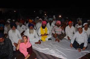 500 ਡਰੋਨਾਂ ਦੇ ਸ਼ਾਨਦਾਰ ਸ਼ੋਅ ਨੇ ਸੰਗਤ ਨੂੰ ਗੁਰੂ ਰਵਿਦਾਸ ਜੀ ਦੇ ਜੀਵਨ, ਬਾਣੀ ਤੇ ਫ਼ਲਸਫ਼ੇ ਤੋਂ ਕਰਵਾਇਆ ਜਾਣੂ