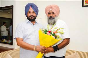 ਕਾਂਗੜ ਨੇ ਪਰਗਟ ਸਿੰਘ ਨਾਲ ਵਿਸ਼ੇਸ਼ ਮਿਲਣੀ ਕੀਤੀ