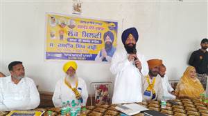 ਜਸਵੀਰ ਸਿੰਘ ਗੜੀ ਨੇ ਸੁਣੀਆਂ ਲੋਕਾਂ ਦੀਆਂ ਸਮੱਸਿਆਵਾਂ